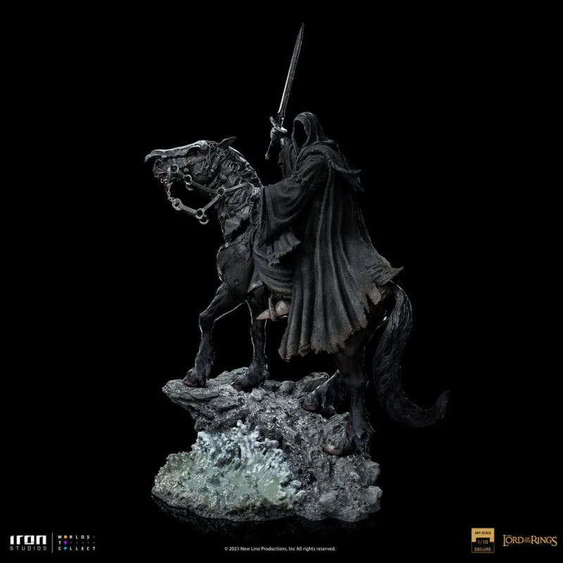 Lord Of The Ring Nazgul On Horse 1/10 Dlx Statue