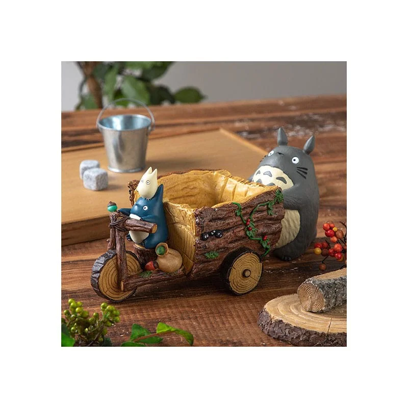 MON VOISIN TOTORO - Tricycle Totoro - Boite Diorama 13cm