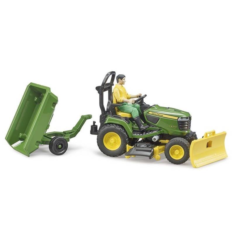 Jardiner avec tracteur tondeuse JOHN DEERE , remorque