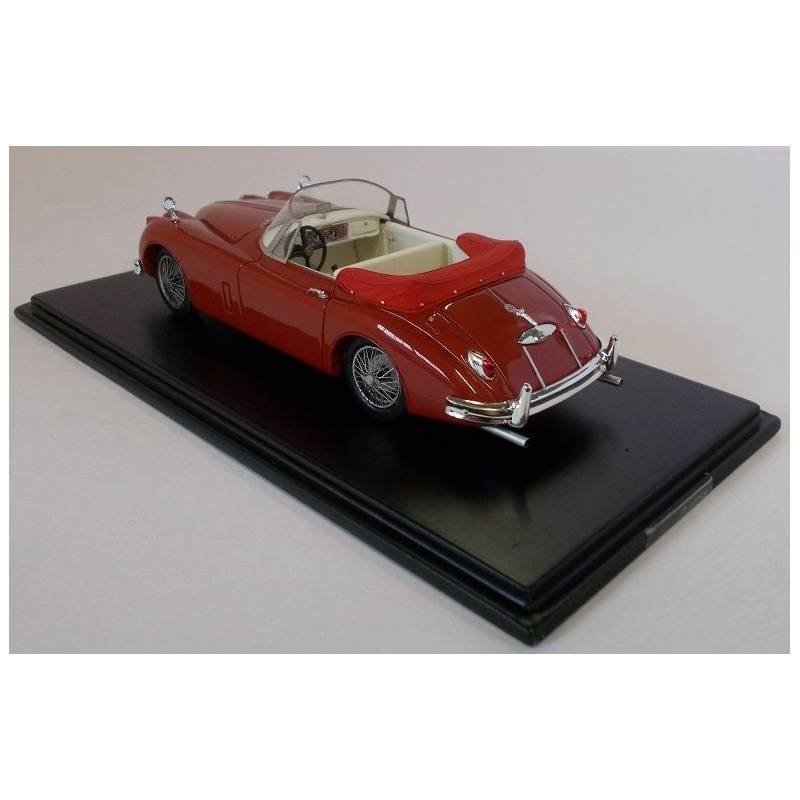 JAGUAR XK 150 1958 cabriolet ouvert rouge