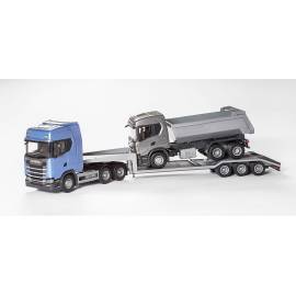 Miniature SCANIA S 6x4 bleu avec porte-engin 3 essieux et SCANIA G500 6x4