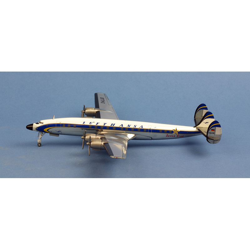 Miniature d'avion Lufthansa Lockheed L-1649A Super Star -' delivery color scheme