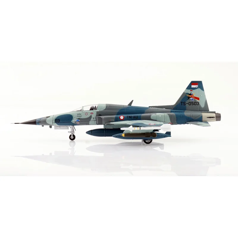 Miniature d'avion F-5E Tiger II 'Indonesian Air Force' TS-0503 TNI-AU Wing 300 1985