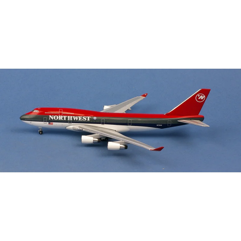 Miniature Northwest Boeing 747-400 N676NW