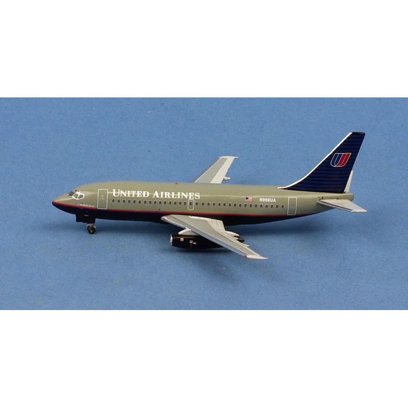 Miniature United Airlines Boeing 737-200 N998UA