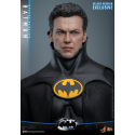 HOT9138082 Batman : Le Défi figurine Movie Masterpiece 1/6 Batman (Deluxe Version) 30 cm