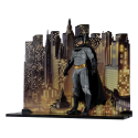 MCF17158 DC Multiverse figurine Batman with Bat-Glider (The Thirteenth Hour) (Gold Label) 18 cm