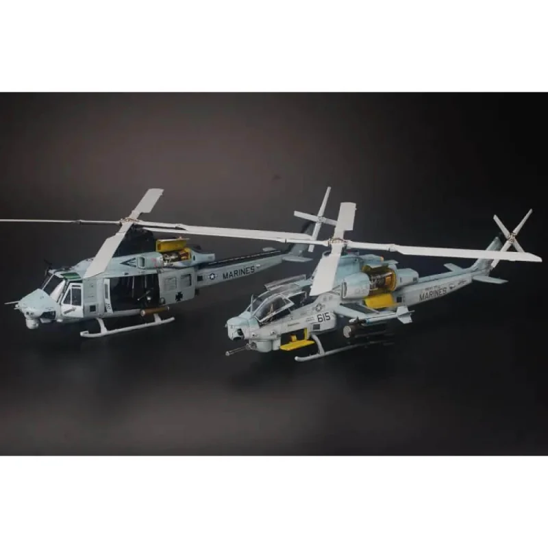 Maquette plastique d'hélicoptère UH-1Y VENOM