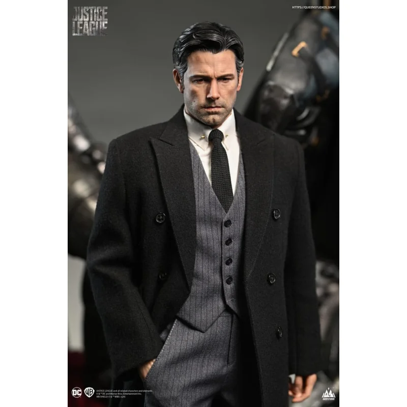 Justice League - statuette 1/4 Bruce Wayne (Ben Affleck)