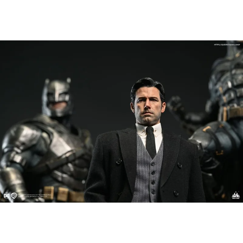 Justice League - statuette 1/4 Bruce Wayne (Ben Affleck)