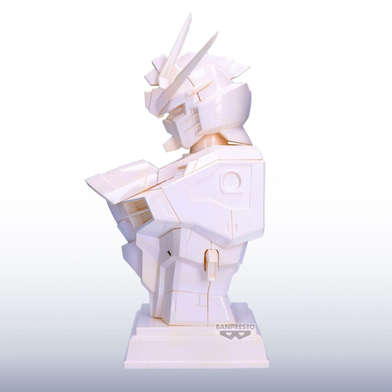 BM-237734 GUNDAM - Rising Freedom Gundam - Figurine G-Ceramical 23cm