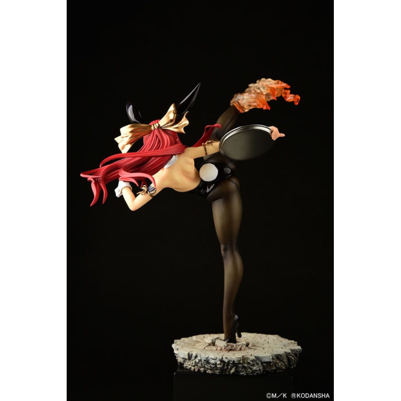 Fairy Tail statuette 1/6 Erza Scarlet High Kick Black Bunny Ver. 37 cm