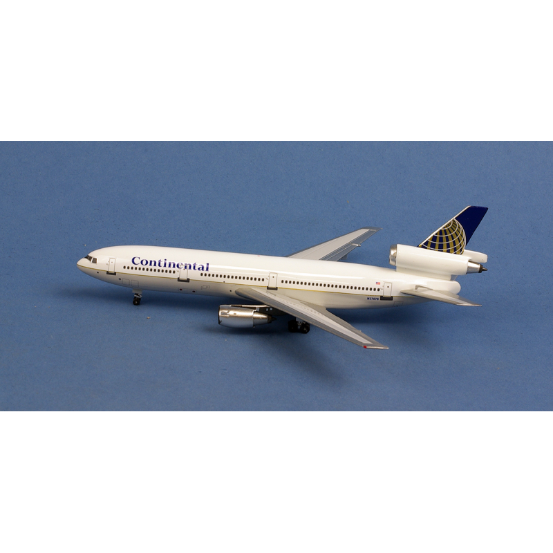 Miniature Continental Douglas DC-10-30 N37078