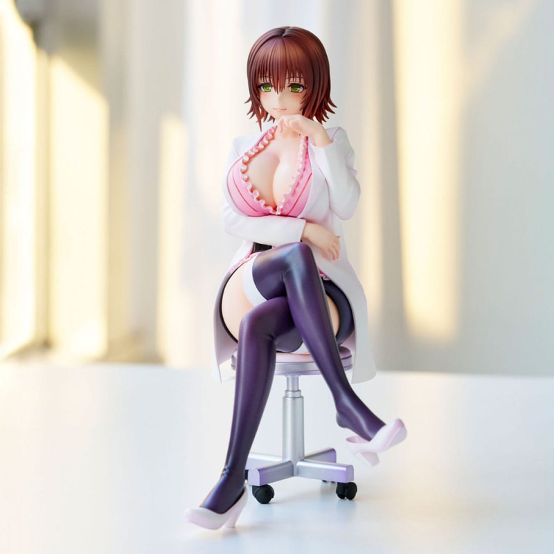 To Love-Ru Darkness statuette PVC Nurse Series: Ryoko Mikado School Nurse Ver. 23 cm