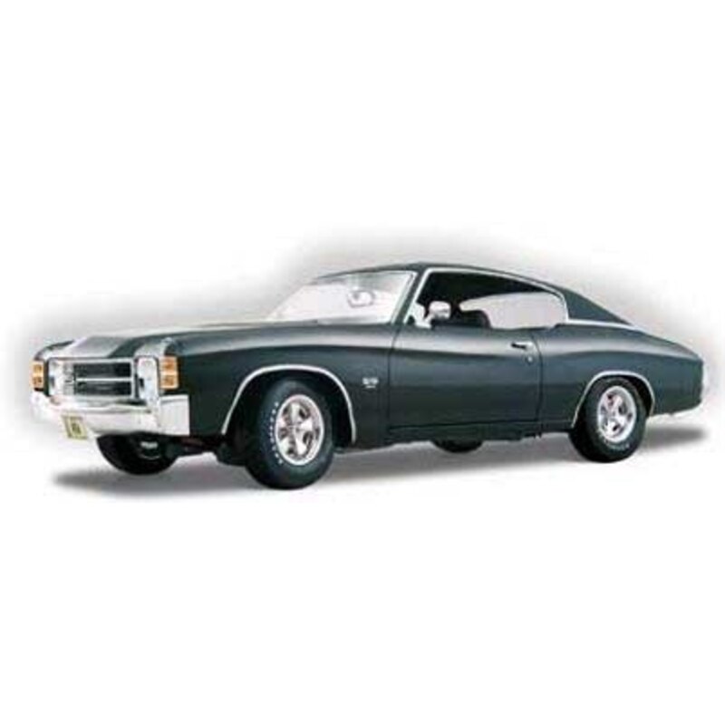 Miniature chevrolet chevelle 1971 71 1 18 1 18