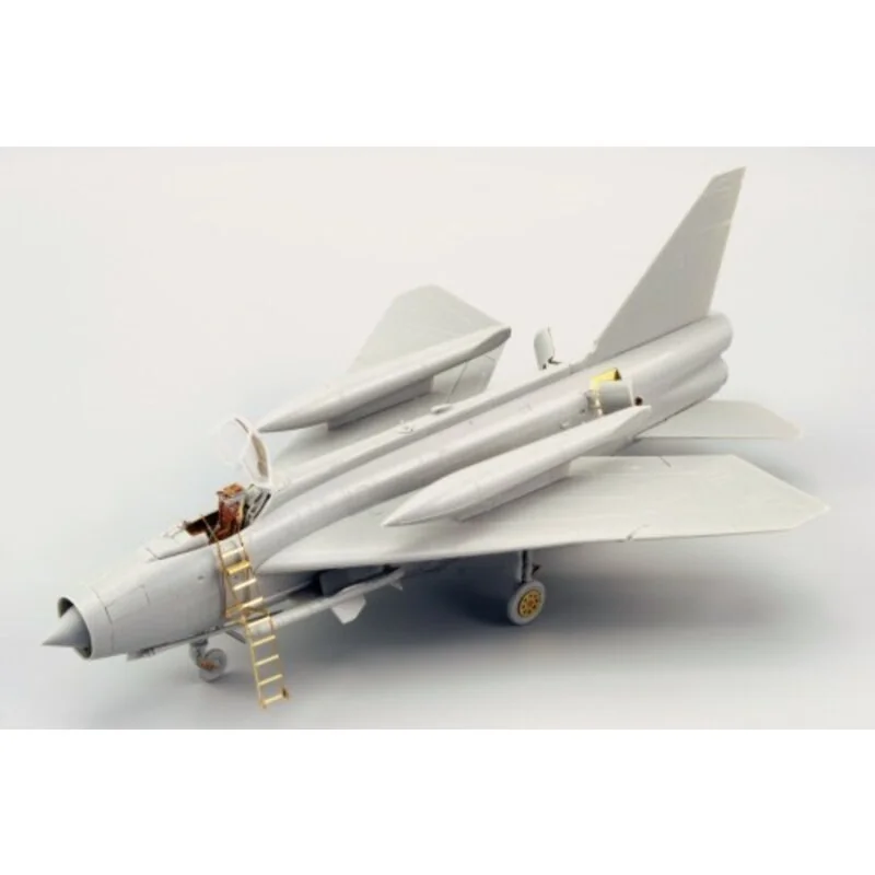 extérieur de BAC/EE Lightning F.1A/F.2 (pour maquettes Trumpeter)