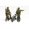 Maquette British paratroopers and Bikes