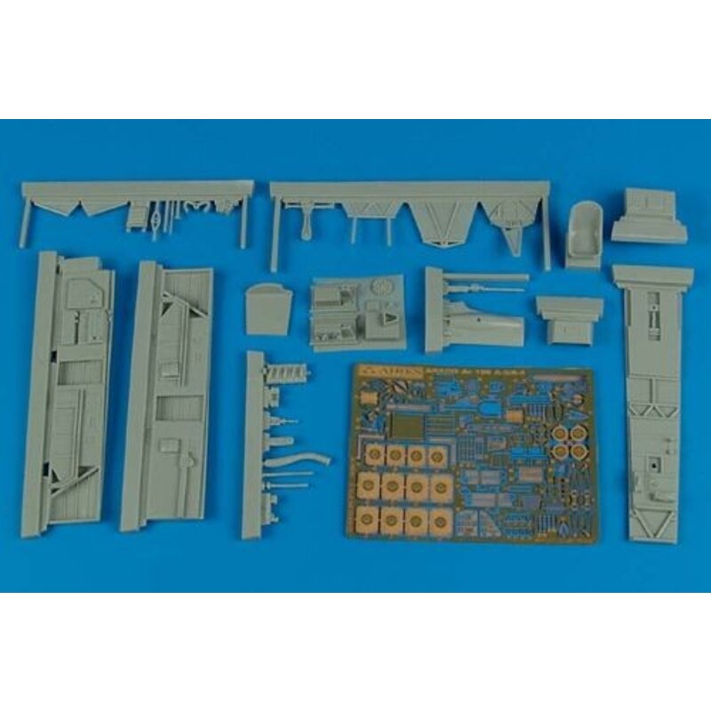 Arado Ar 196A-3/Arado Ar 196A-4 : ensemble cockpit (pour les maquettes Italeri)