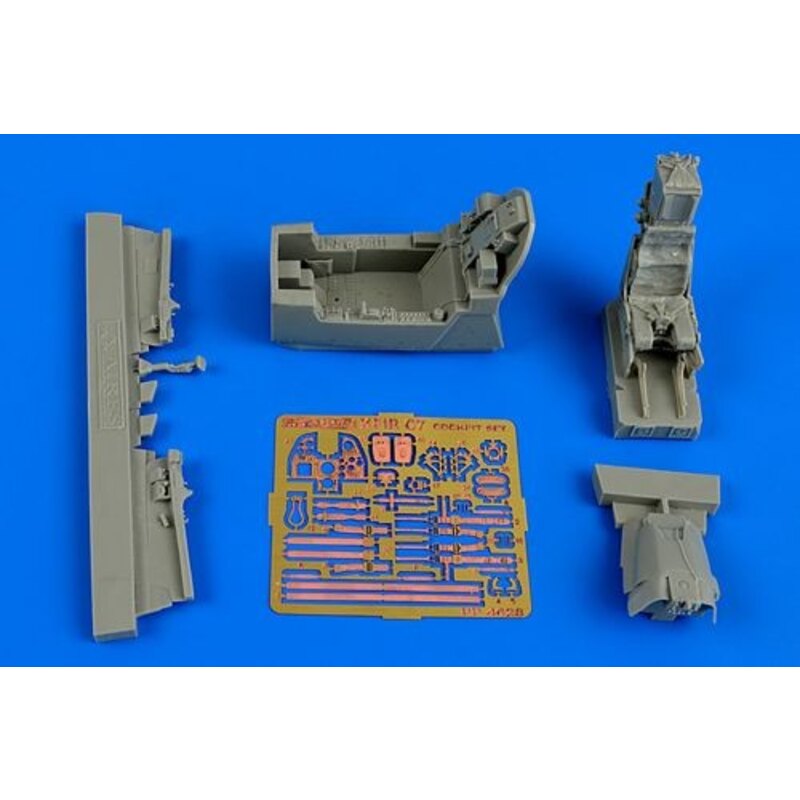 IAI KFIR C7 cockpit set (designed to be used with Kinetic Model kits)[IAI KFIR C2/C7]