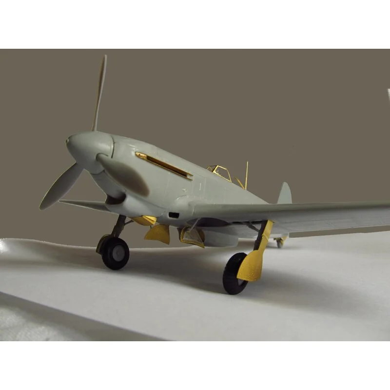 Yakovlev Yak-9DD (conçu pour être utilisé avec les kits Modelsvit)